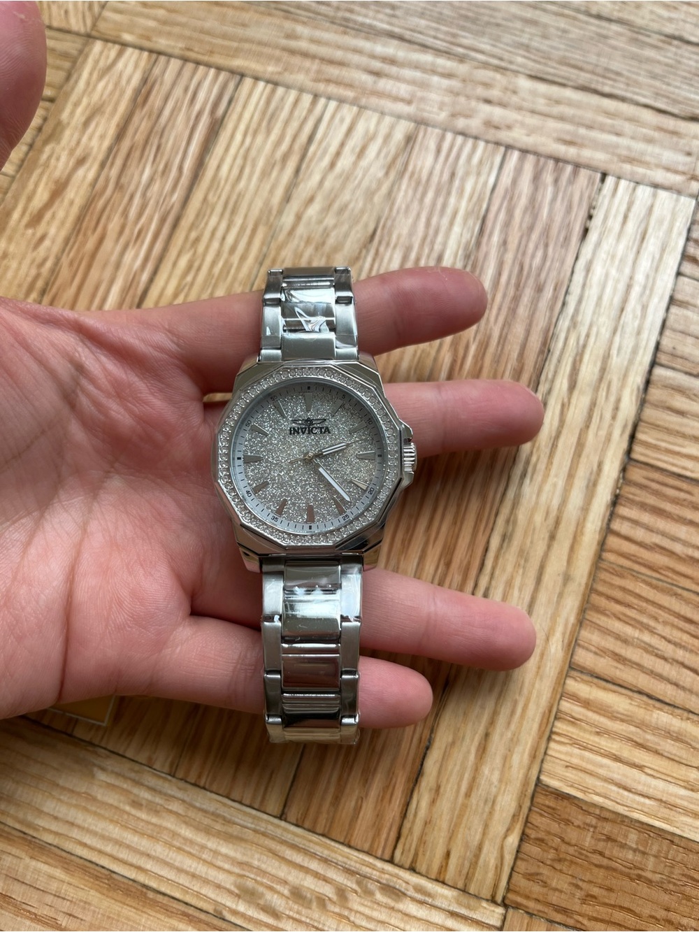 Invicta Speedway Women’s Watch 34mm Silver Glitter Crystal Bezel 49128 NWT